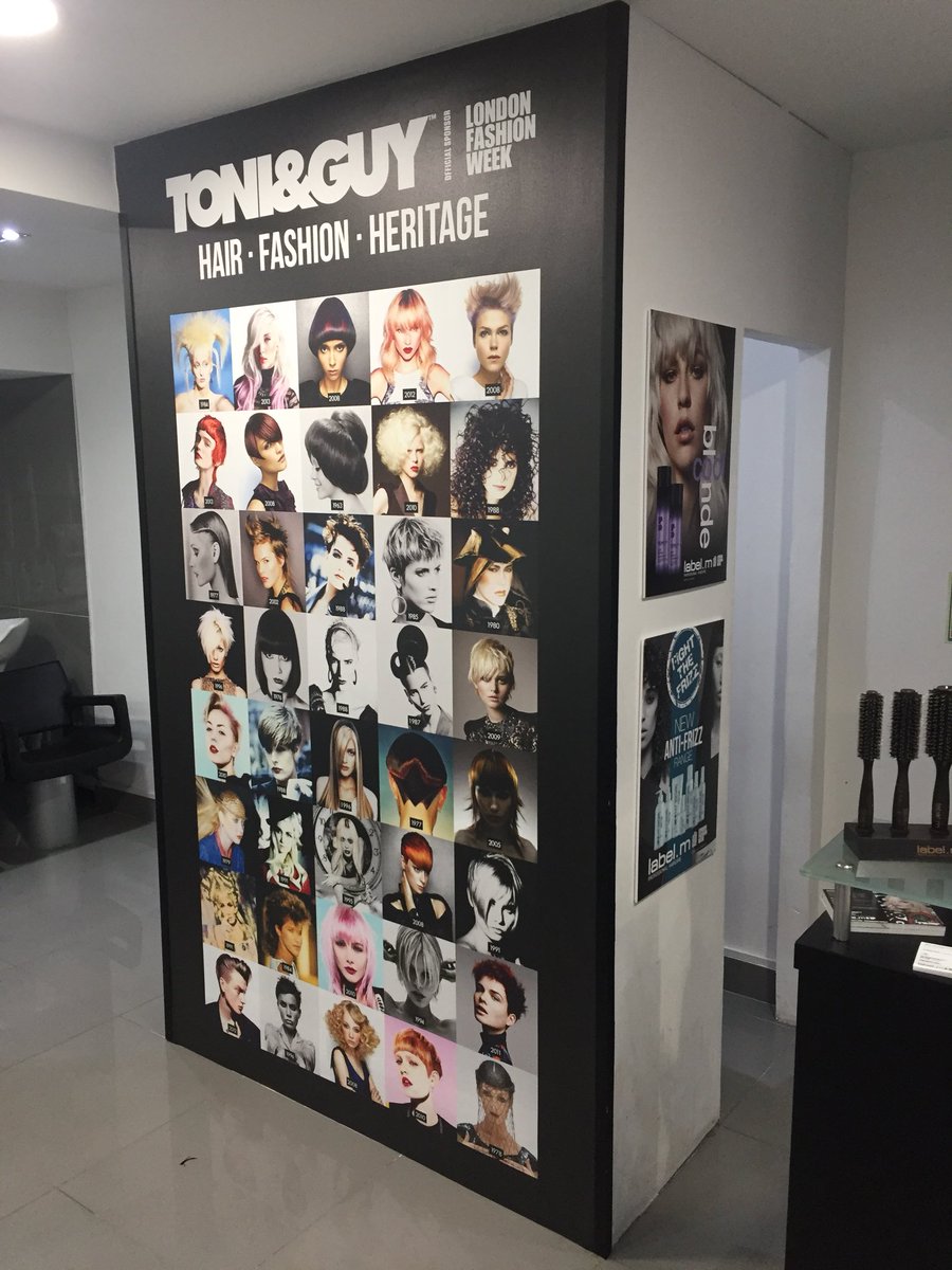 formatgraphics's tweet image. Here’s a recent small wallpaper we supplied &amp;amp; installed for Toni &amp;amp; Guy in Leighton Buzzard