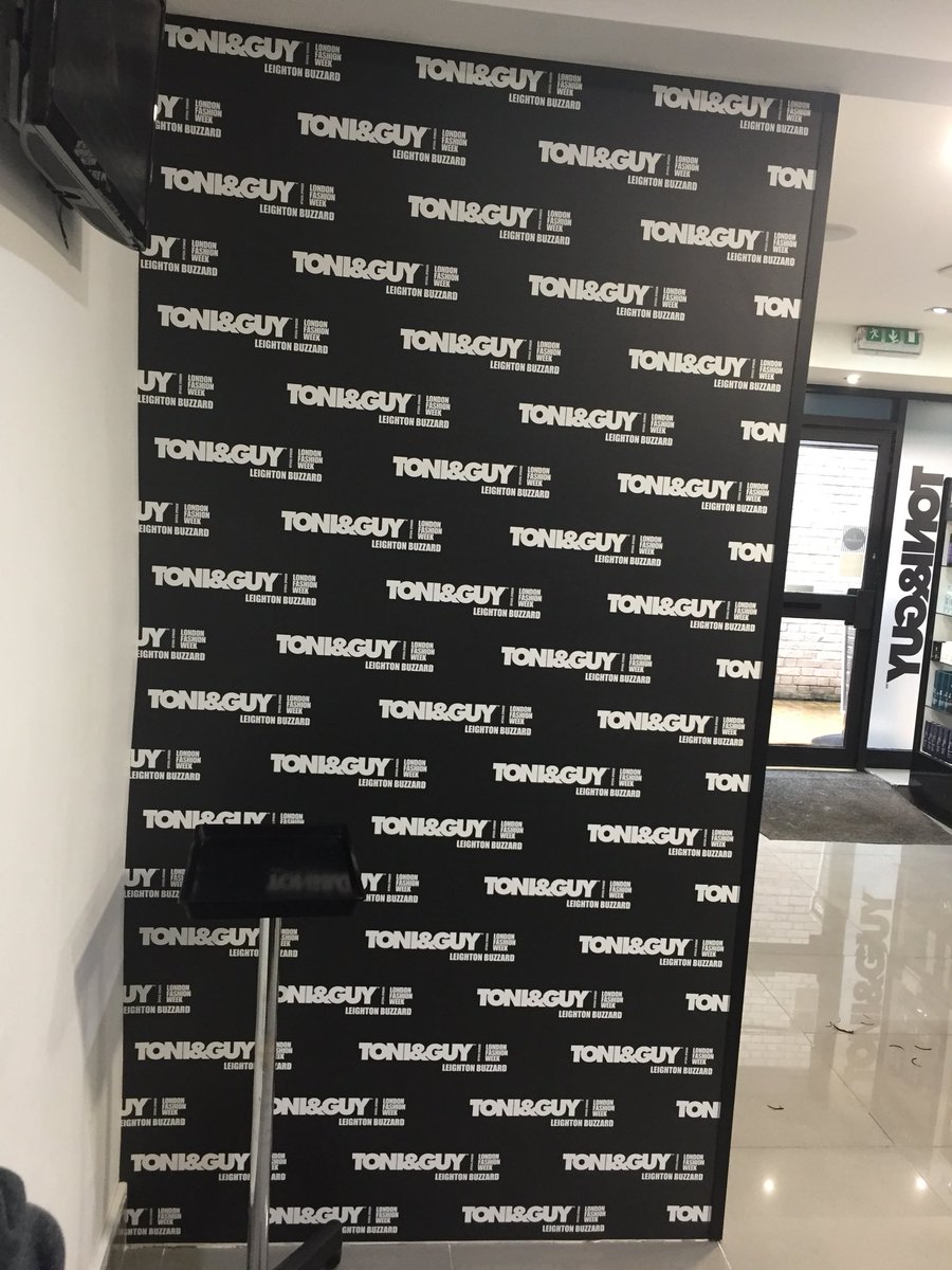 formatgraphics's tweet image. Here’s a recent small wallpaper we supplied &amp;amp; installed for Toni &amp;amp; Guy in Leighton Buzzard