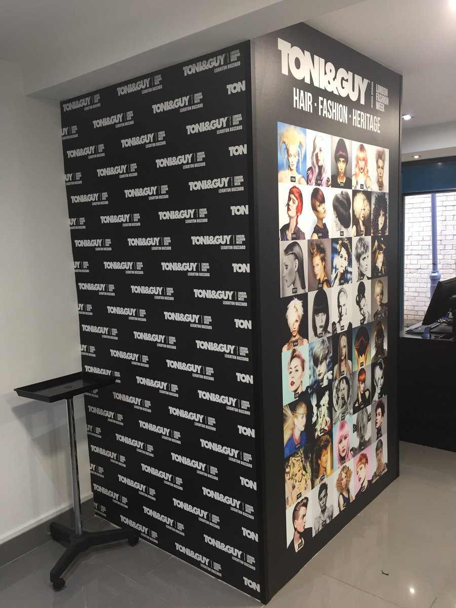 formatgraphics's tweet image. Here’s a recent small wallpaper we supplied &amp;amp; installed for Toni &amp;amp; Guy in Leighton Buzzard