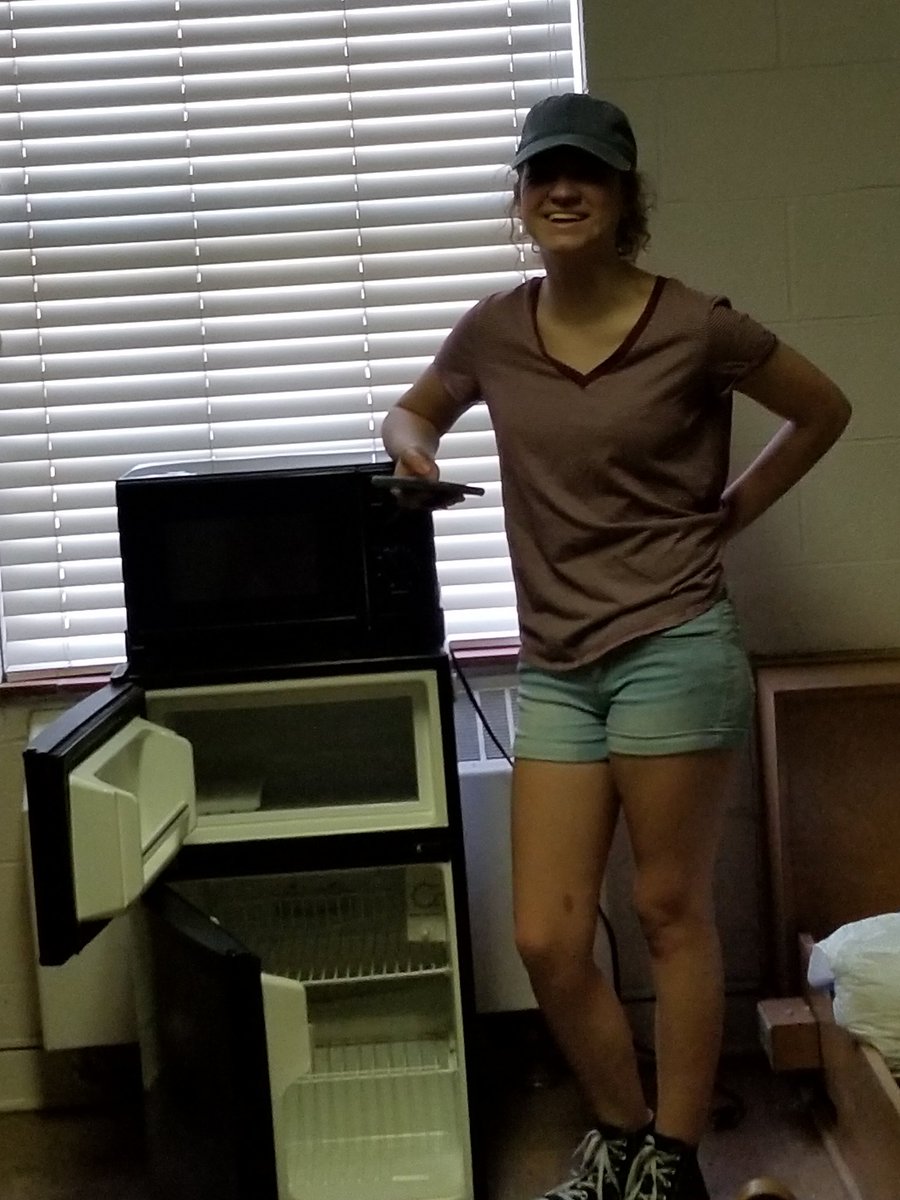 mrslewallen71's tweet photo. Ready to get babygirl home for a bit! Bye Stafford, see ya in the Fall! 
#firstyearcollege #wtamu https://t.co/PG63Yu1b6L