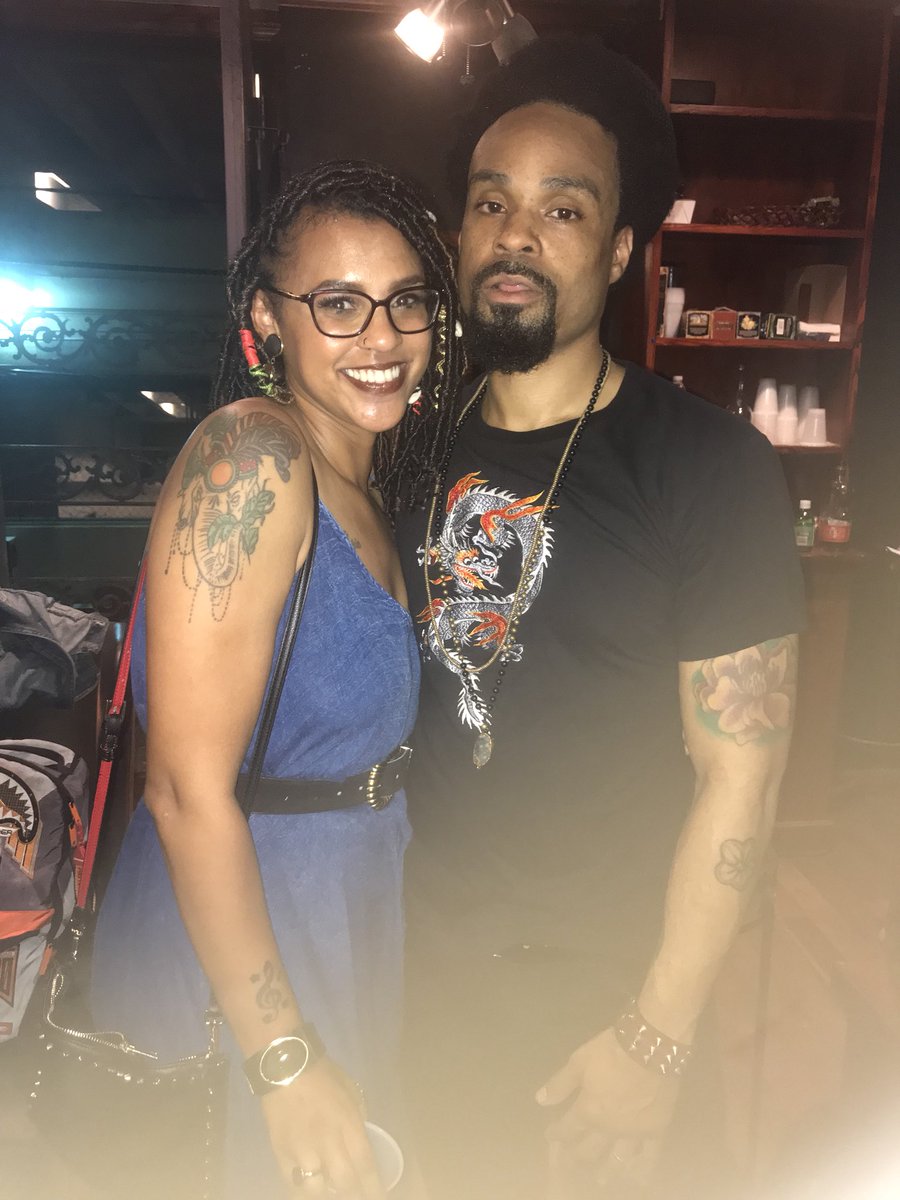 aquastwit3's tweet photo. Last night was nothing less than lit!!! Opening up for this SOULAQUARIAN was an honor!!! Peace &amp; love to @HEARDPresents , @ParishATX &amp; @Samhoustonmusic !! @Bilal you the 🐐!! https://t.co/7VpeUG9Edt