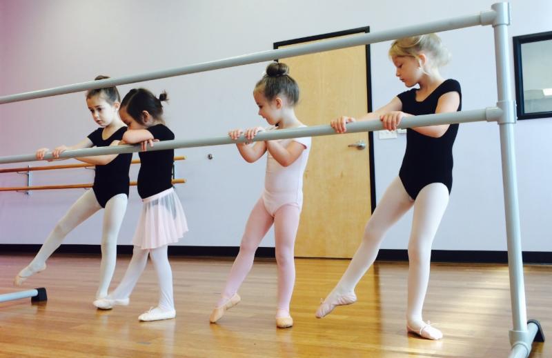 PAIYHdance's tweet photo. Join Us This Summer!  Camps + Classes + Dance Intensives https://t.co/nL5KNphg1O https://t.co/TQRuF67Mpc