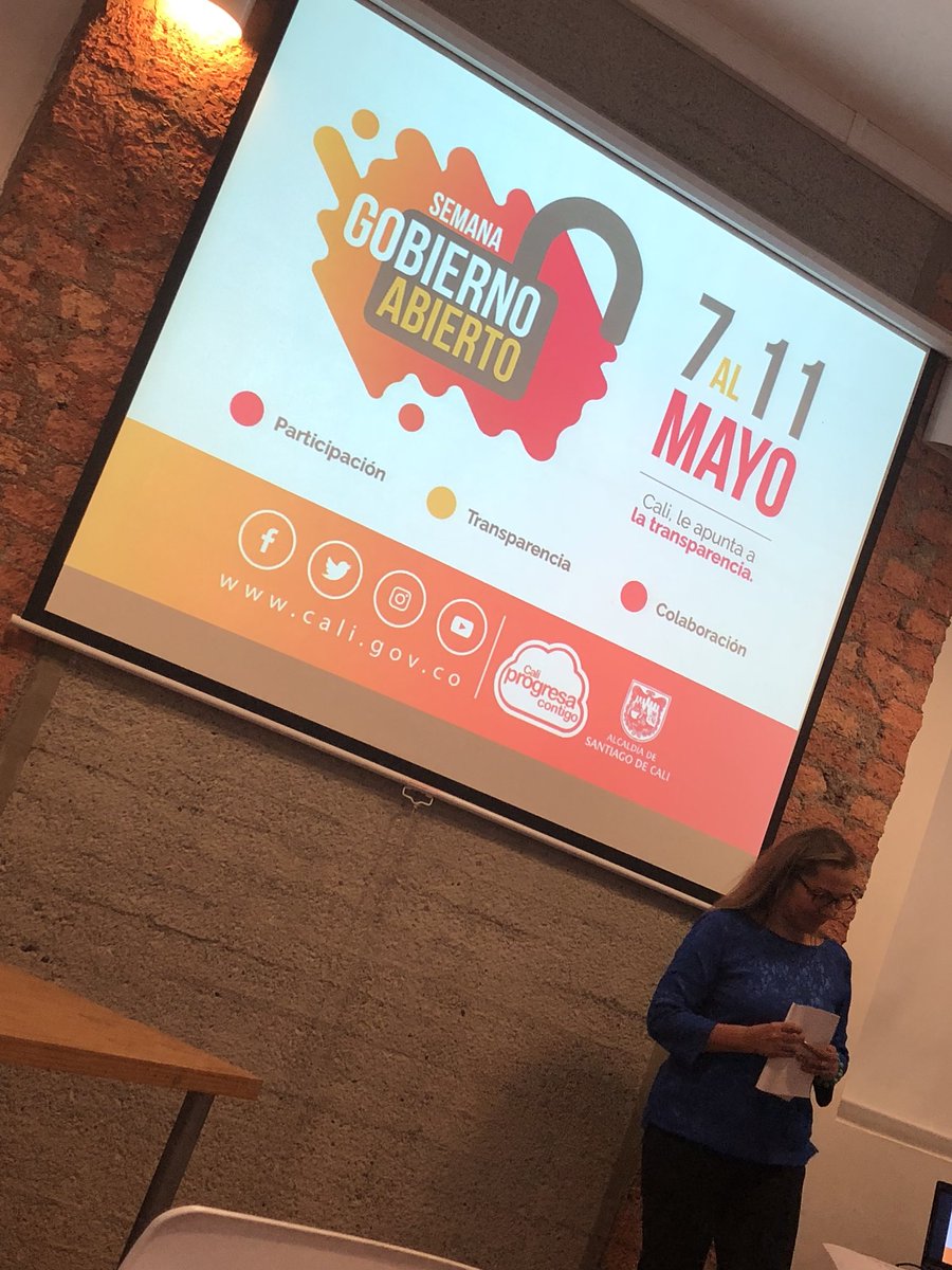 Carlosj1405's tweet photo. Excelente cierre de Semana de Gobierno Abierto #OpenData #opengovweek2018 #CaliCo @DatosFrescos https://t.co/rAdhcqi2m0