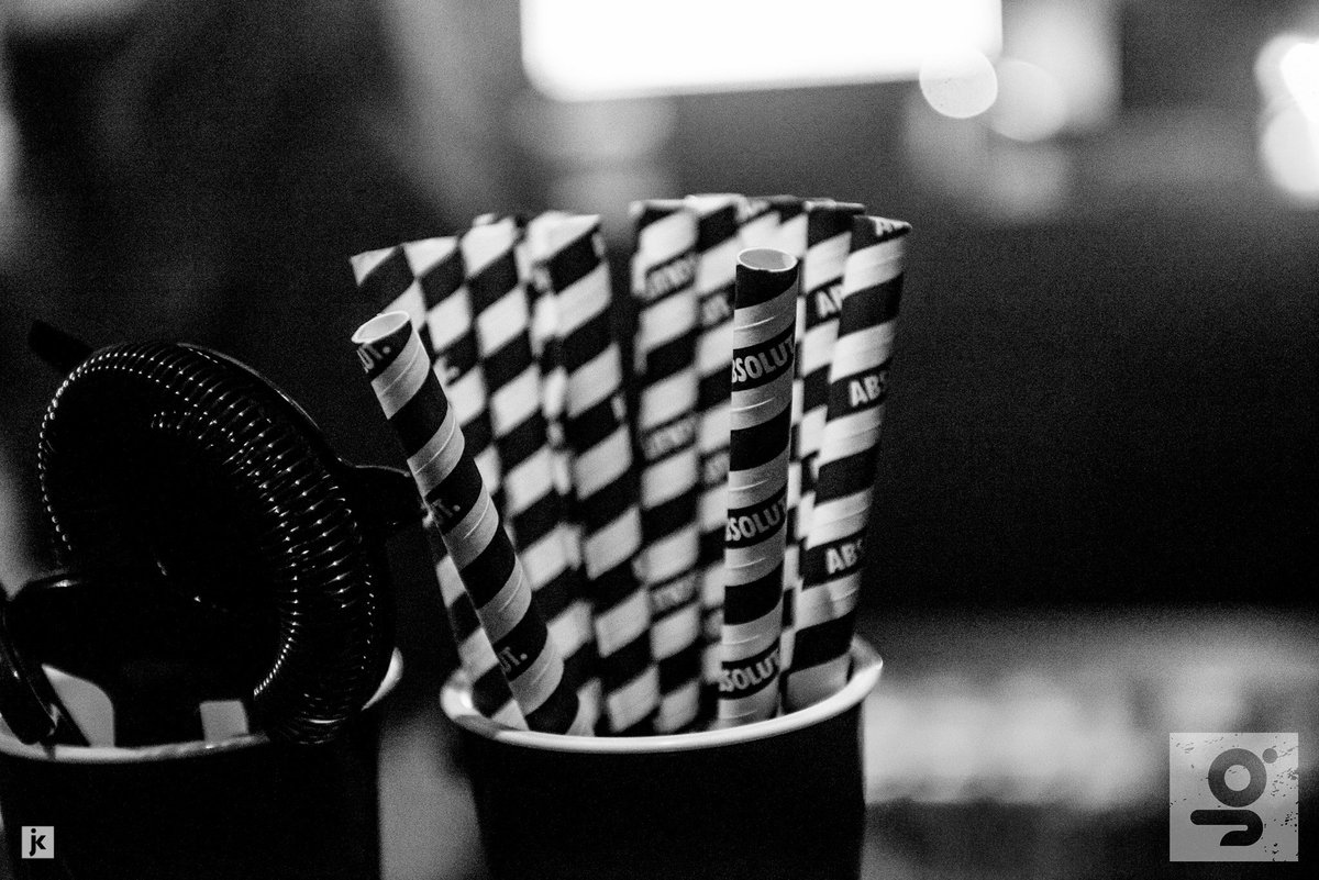 thisisgorilla's tweet image. Great party last night with @absolutvodka #MoodIISwing #ProjectPablo #BLOOM Full album up now! goo.gl/8JpTmt