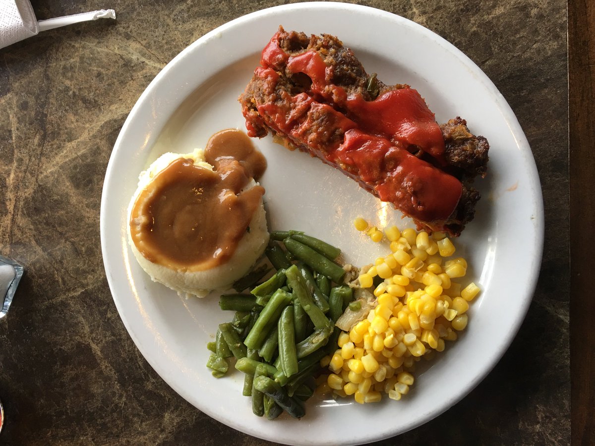fly2steakhouse's tweet photo. Nothing like a homemade lunch to kick off your weekend! Friday's buffet is homemade meatloaf and hand-breaded fish. #lunchtime #fly2steakhouse https://t.co/xvnLE7jCIv