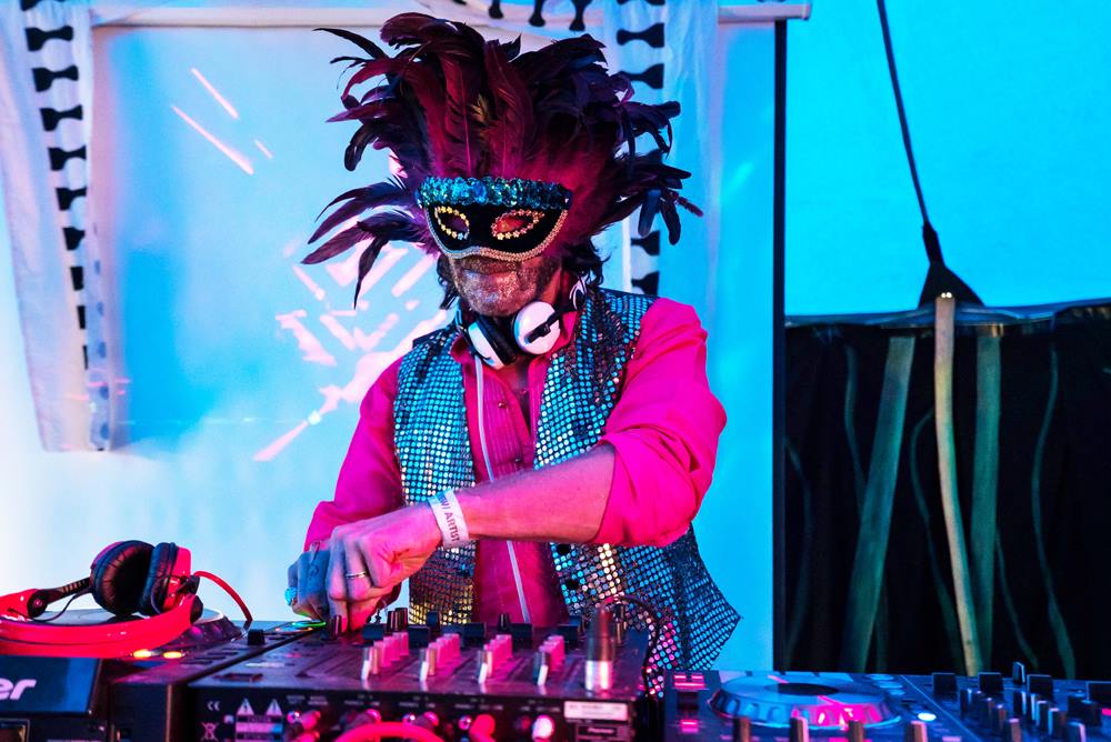 Willowman Festival (@willowmanfest) on Twitter photo For all that don't know, <a href="/Secret_Sub_Rosa/">Secret Sub Rosa</a> are essentially a collective of #music lovers, #artists, #performers & old school party revellers - as well as new age party creators of the first order. willowmanfestival.co.uk/secret-sub-ros…
We can't wait to have them back at #Willowman #FridayFeeIing For all that don't know, <a href="/Secret_Sub_Rosa/">Secret Sub Rosa</a> are essentially a collective of #music lovers, #artists, #performers & old school party revellers - as well as new age party creators of the first order. willowmanfestival.co.uk/secret-sub-ros…
We can't wait to have them back at #Willowman #FridayFeeIing