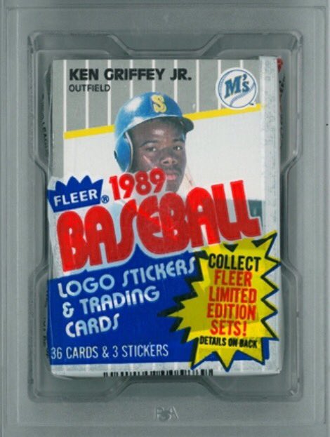 baseballcardDoc's tweet photo. More Fleer cello pack fun! ⚾️⚾️⚾️ #cellopack #1989fleer #fleer #kengriffeyjr #rookiecard #baseballcards #baseballcard #baseballcarddoc #baseballcardmovie #jackofalltrades #comingsoon #mariners @Mariners https://t.co/mq3A7humnE