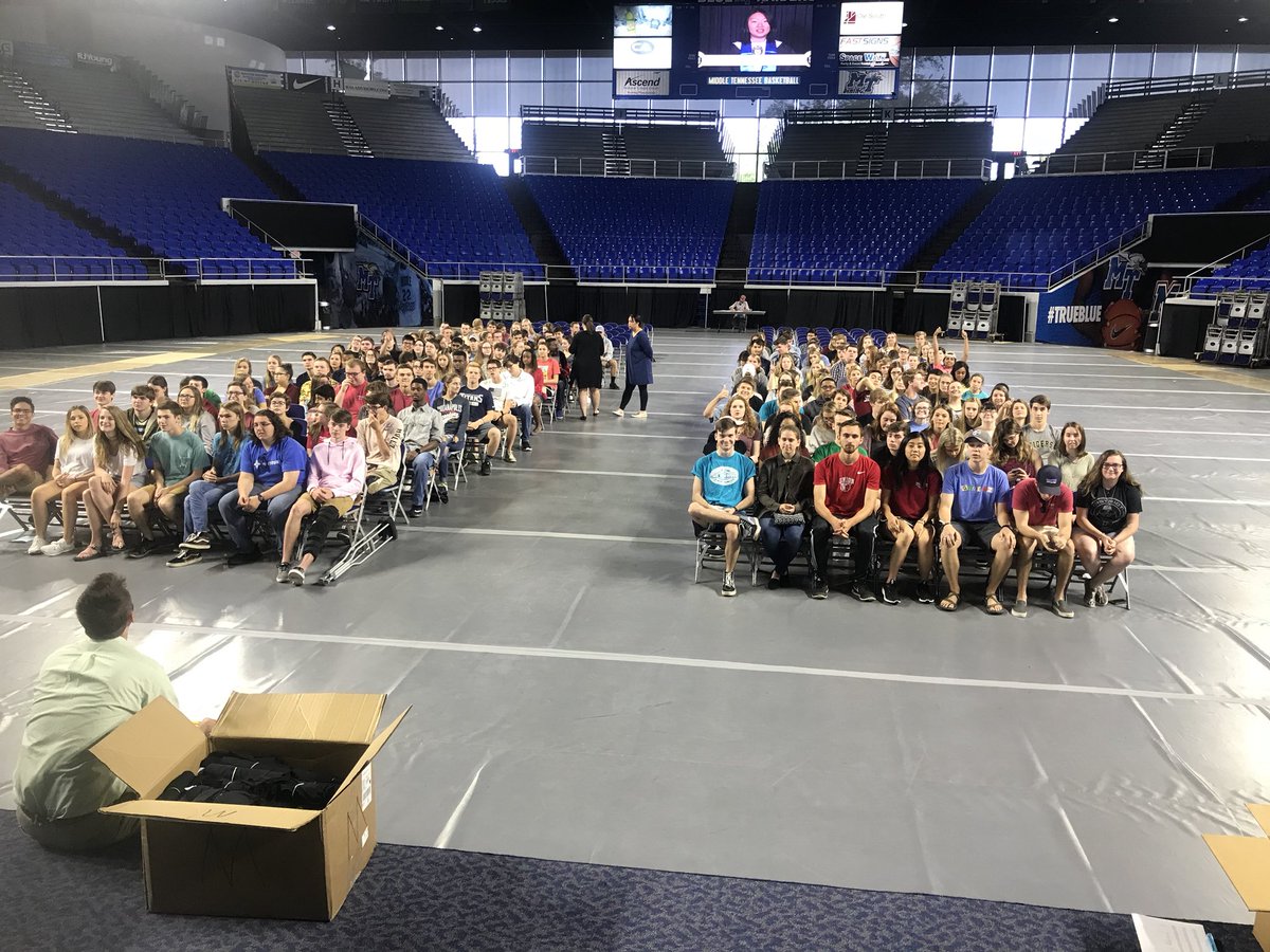 CMSAPNichols's tweet photo. Seniors get ready for the big day!!! @CentralMagnet18 @stripesquad @centralmagpto @DrJohnAsh @AmyGuthrie15 @CMSHuffman https://t.co/eoTzG08yN1