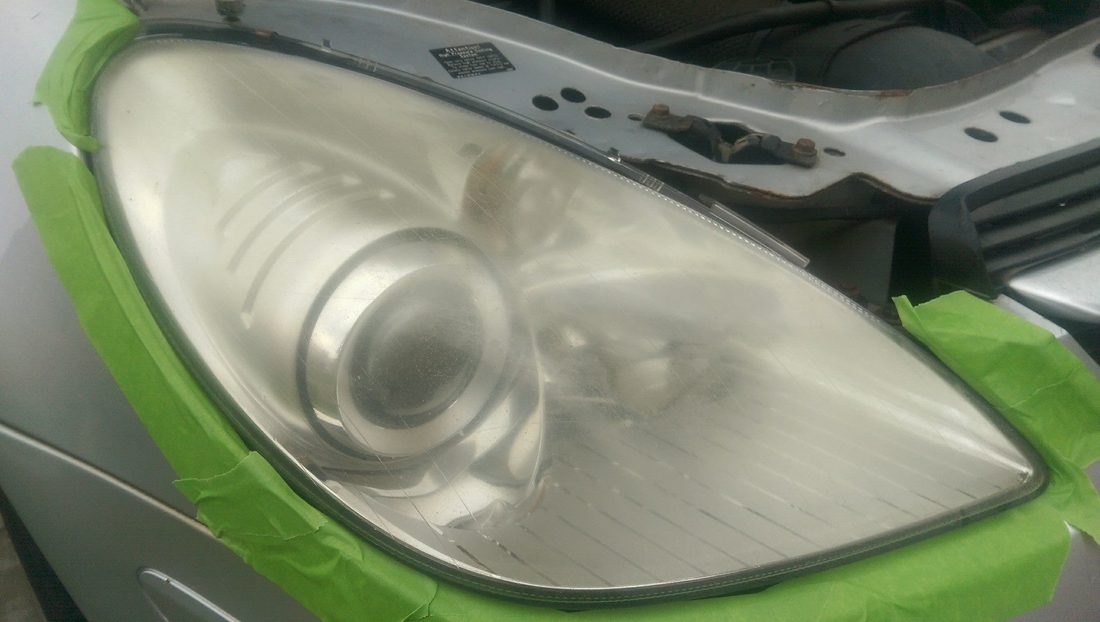 9hcoating's tweet photo. My #HeadlightRestoration Service is aimed at faded plastic headlights whose uvprotectant coating has degraded, this can cause your car to fail it's MOT as well as diminished visibility at night. #cardetailing near #paisley https://t.co/RuapjY3Rmw https://t.co/oYFIzP5DXn