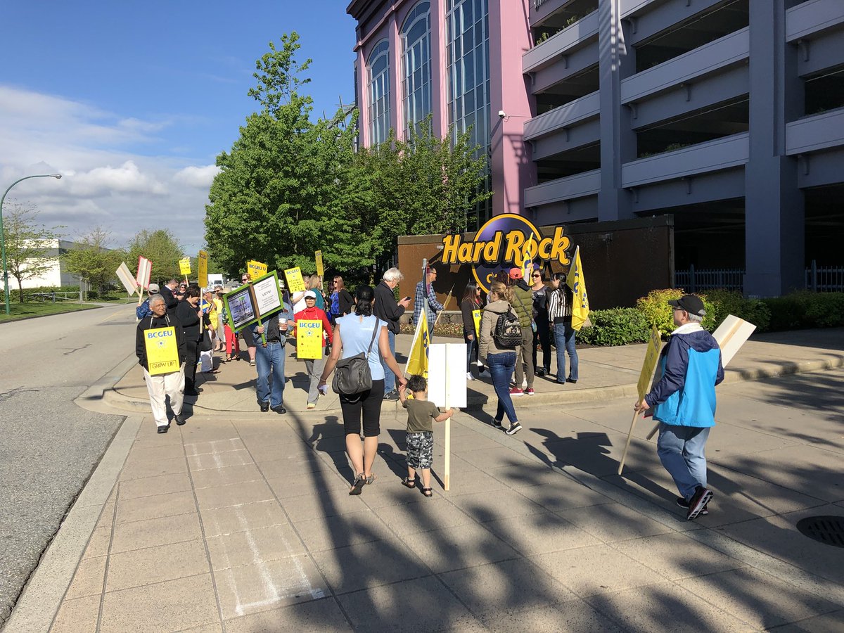 Hard Rock Casino Vancouver workers are officially on strike! <a href="/HardRockCasinoV/">Hard Rock Casino Vancouver</a> #hardrockstrike #dontcrosstheline
