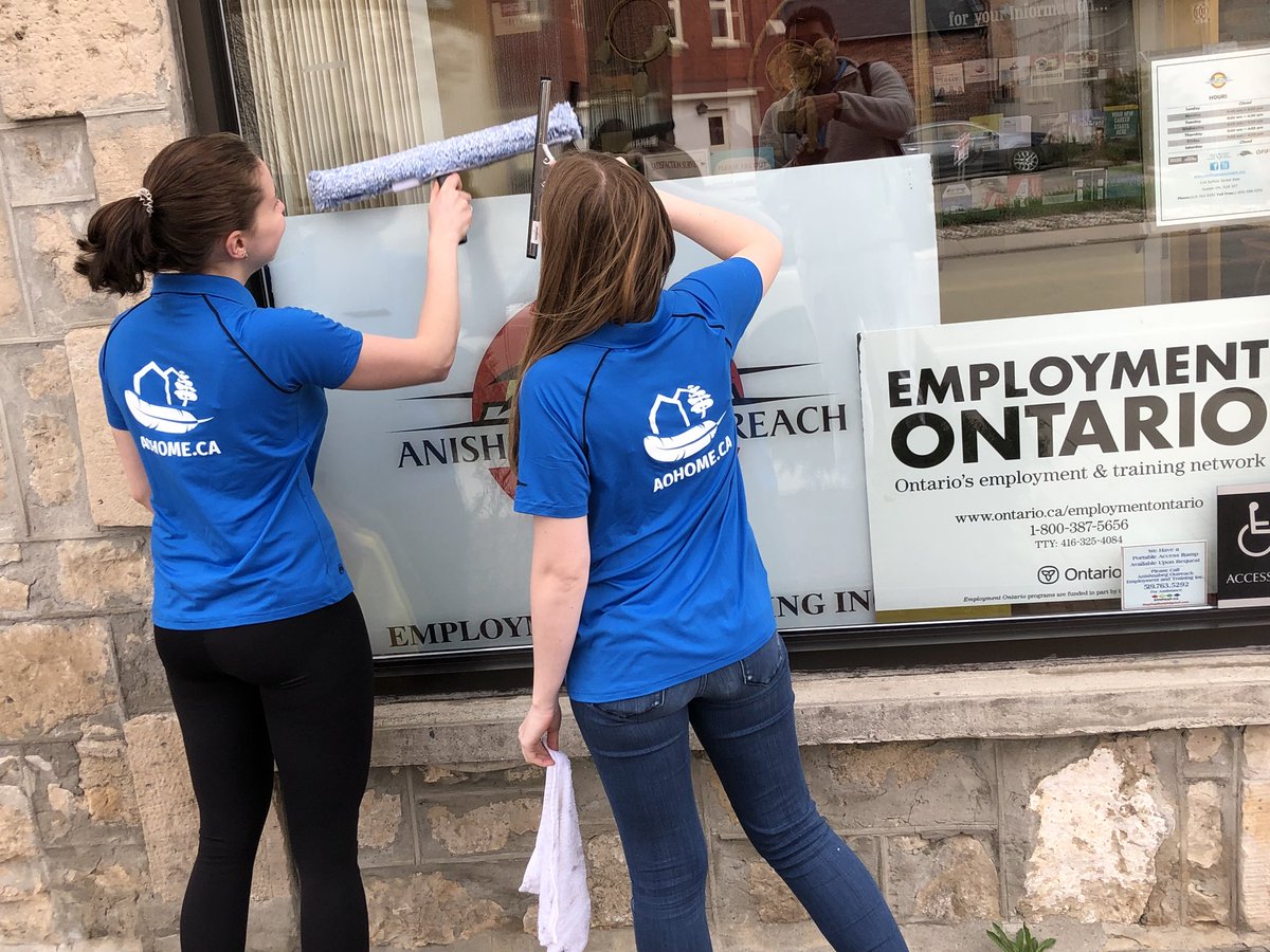 So excited. Truck is ready and team is trained. Window washing starts on Monday.   
Currently have two weeks of bookings. And growing. Time to start raising money for our Indigenous Anishnabeg Outreach charity.