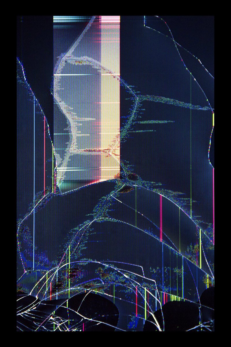 Oyé artistes émergent.e.s! Restez à l'affût: L’appel à participation pour L’Externat 2018 sortira bientôt! Entre temps, participez à notre levée de fonds en collection un oeuvre à édition limitée. lesterritoires.org/boutique2018