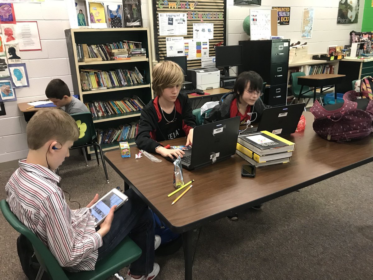 Mrs. Ardito tweet media