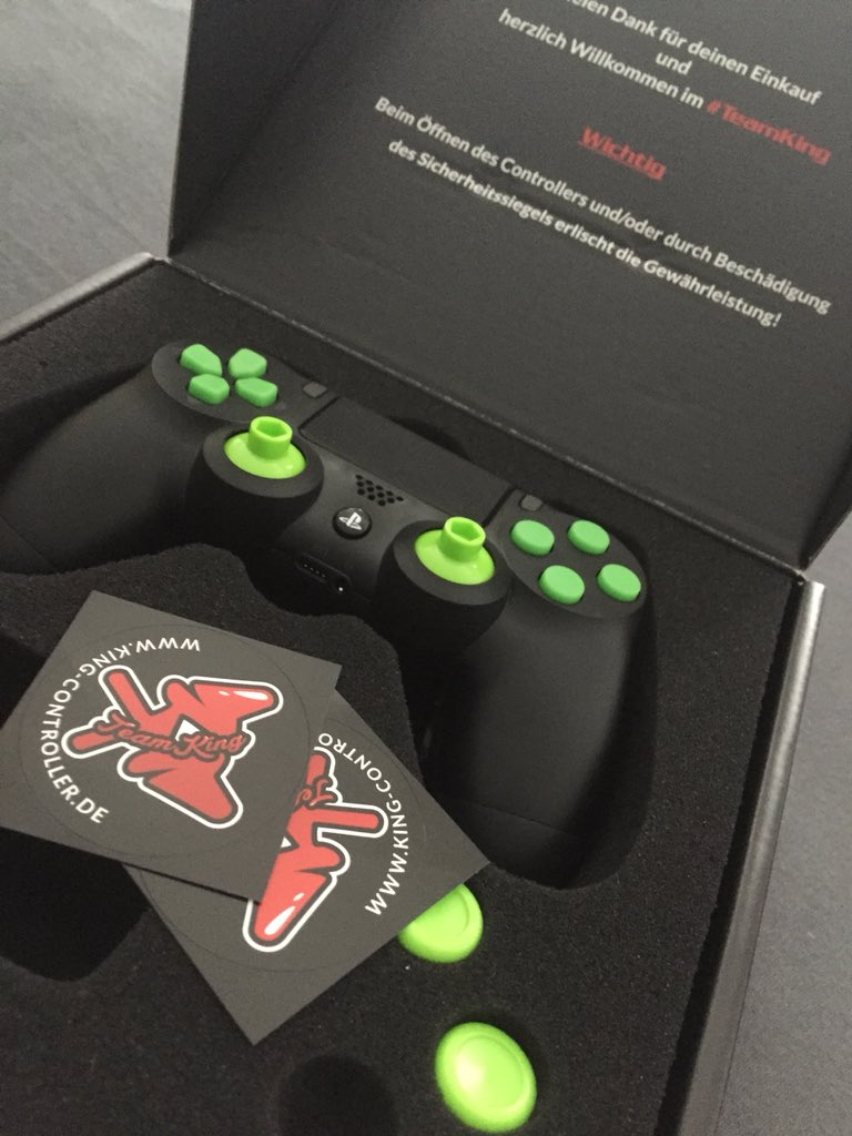 Deniiz191's tweet photo. @MontanaBlack Wenn dein scuf endlich da ist #mb88 Code natürlich #Support https://t.co/KosfonwNm7