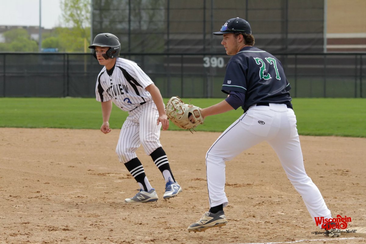 Check out the coverage from the Eastview vs Rosemount varsity baseball game! Get FREE photo downloads thanks to <a href="/wisdells/">Dai Ca</a>! >> bit.ly/2KhrWep