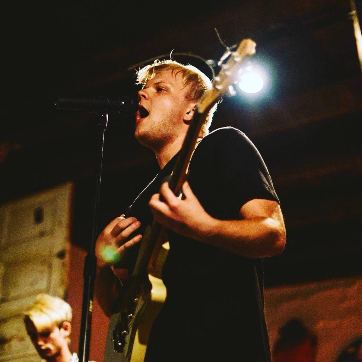 PaperFoxesBand's tweet photo. Excited to play in Bisbee at The Quarry Bisbee tomorrow (5/12), don't miss our interview on KBRP LP 96.1 FM Bisbee today at 10am! #bisbee #kbrp https://t.co/TwIZyiDvid