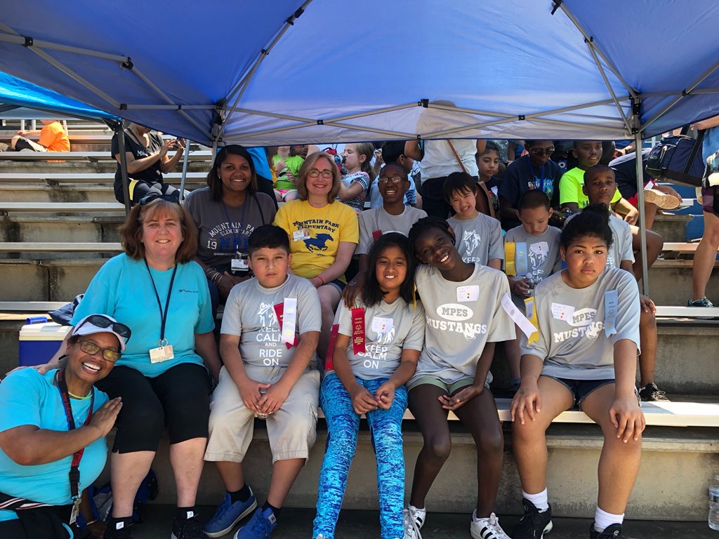 Mary Beth Kinney tweet media