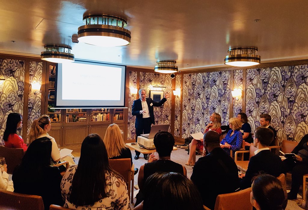 AMortimer_BEA's tweet photo. Business Executive Academy Awards 2018 @aquavitlondon Congratulations 👩🏻‍🎓👩🏻‍🎓👩🏻‍🎓👩🏻‍🎓!@Angela_Mortimer @winmarkglobal #aimhigher https://t.co/uzD1qRLhYj