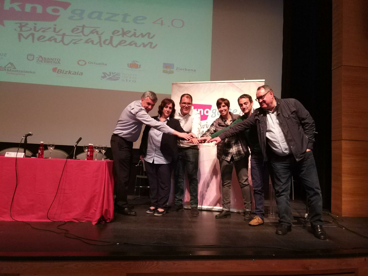 Muskiz's tweet photo. #Jornada, dentro del proyecto #TeknoGazte 4.0, para potenciar la #formación científico-tecnológica entre jóvenes de #Meatzaldea

#TeknoGazte 4.0 proiektuaren barruan, #Meatzalde-ko gazteen artean #prestakuntza zientifiko-teknologikoa sustatzeko #jardunaldi https://t.co/VyLjvSBgYV