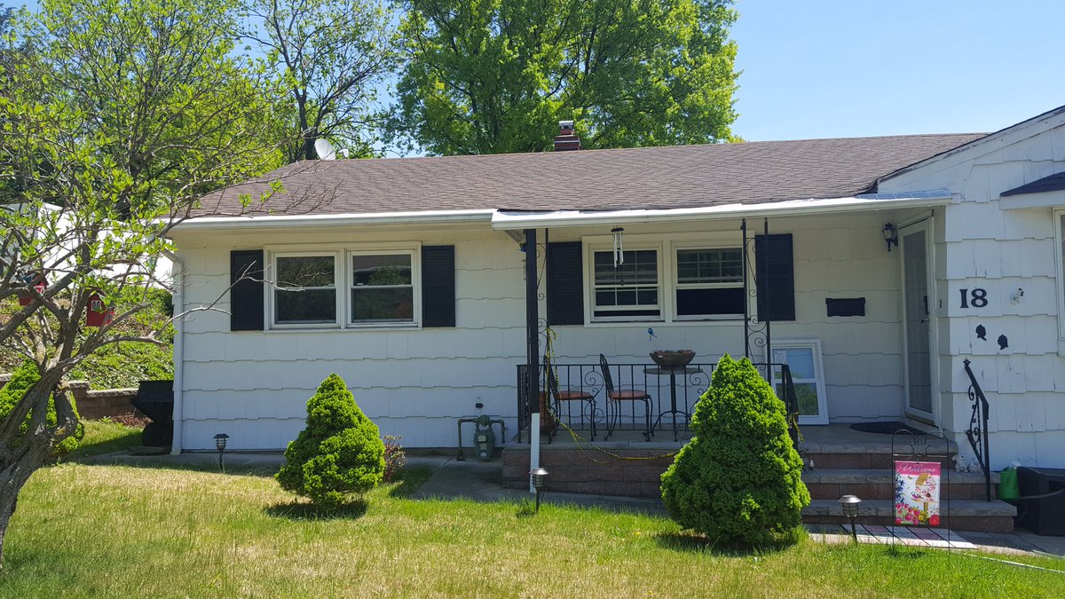 joehomedepot's tweet photo. Another AWESOME window install by the HDE team in NJ! #hdeconnectivity @JimHicks_HDE @andrewjalfano @thdShannon @HDE_diana @petecancelmo https://t.co/6yrTst2br9