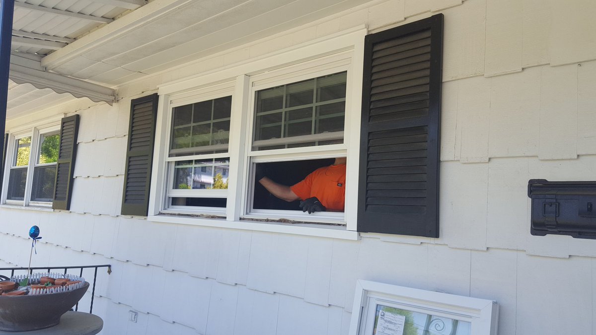 Another AWESOME window install by the HDE team in NJ! #hdeconnectivity @JimHicks_HDE <a href="/andrewjalfano/">Andy Alfano</a> <a href="/thdShannon/">Shannon Brown</a> @HDE_diana <a href="/petecancelmo/">Peter Cancelmo</a>