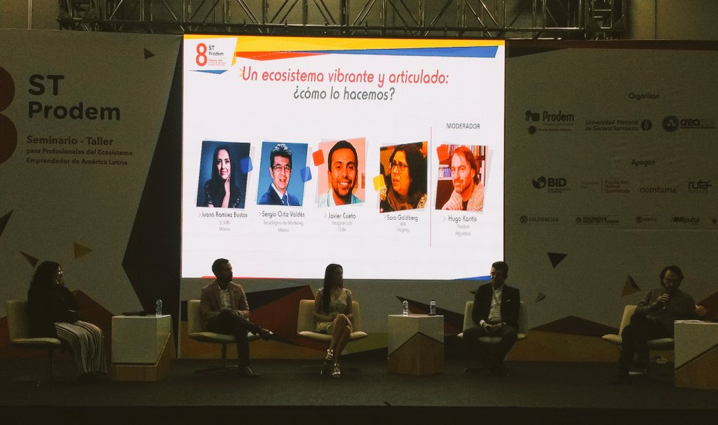 ST_Prodem's tweet photo. Último panel en el #8STProdem2018 Cómo nos articulamos en el ecosistema? @ProDemUNGS https://t.co/zddnmP3hB2