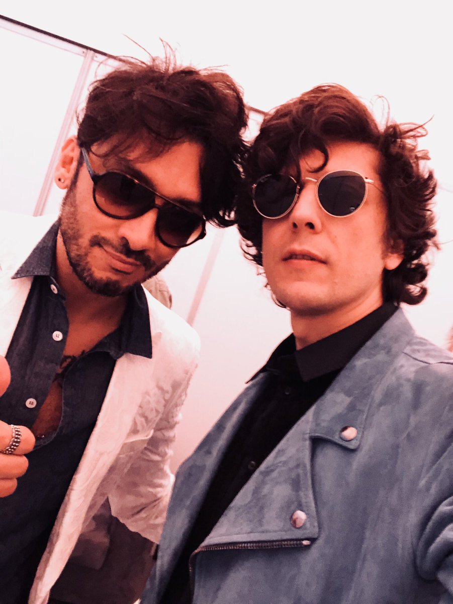 MetaErmal's tweet photo. Facce da pre finale. 😂 #esc2018 #NonMiAveteFattoNiene https://t.co/APGSmG1WG5