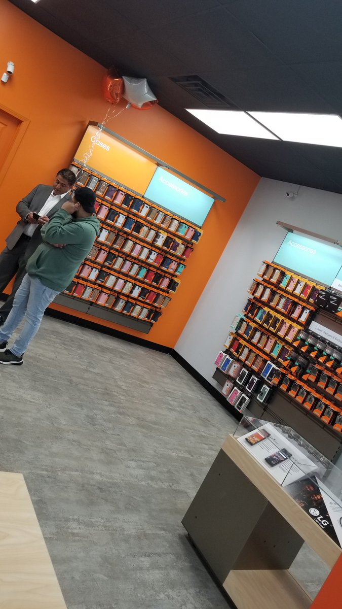 Chris@DCI (@motorcitydci) on Twitter photo New 4.0 first 2 customers!!! District Cellular is #killingthegame <a href="/SPGKimSchriner/">Kim Schriner</a> @KentSPG419 <a href="/WonderRuscher/">Wonder Ruscher</a> <a href="/tonywagner29/">Tony Wagner</a> @JayMiglionico <a href="/uhm_juna/">Juna Uhm</a> @yax New 4.0 first 2 customers!!! District Cellular is #killingthegame <a href="/SPGKimSchriner/">Kim Schriner</a> @KentSPG419 <a href="/WonderRuscher/">Wonder Ruscher</a> <a href="/tonywagner29/">Tony Wagner</a> @JayMiglionico <a href="/uhm_juna/">Juna Uhm</a> @yax