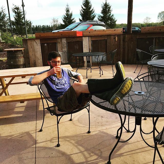 Mark’s sunny patio beer from yesterday makes us wish it wasn’t so rainy today...
.
.
.
.
#brewery #beer #outdoors #sun #craftbeer #patio #beergarden