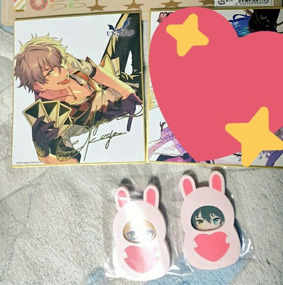 rt부탁) 앙스타 굿즈 소량 판매합니다.
코가 색지 0.6 마코토 미카 아크릴 0.9
준등기+1000 등기+2500

디엠주세용