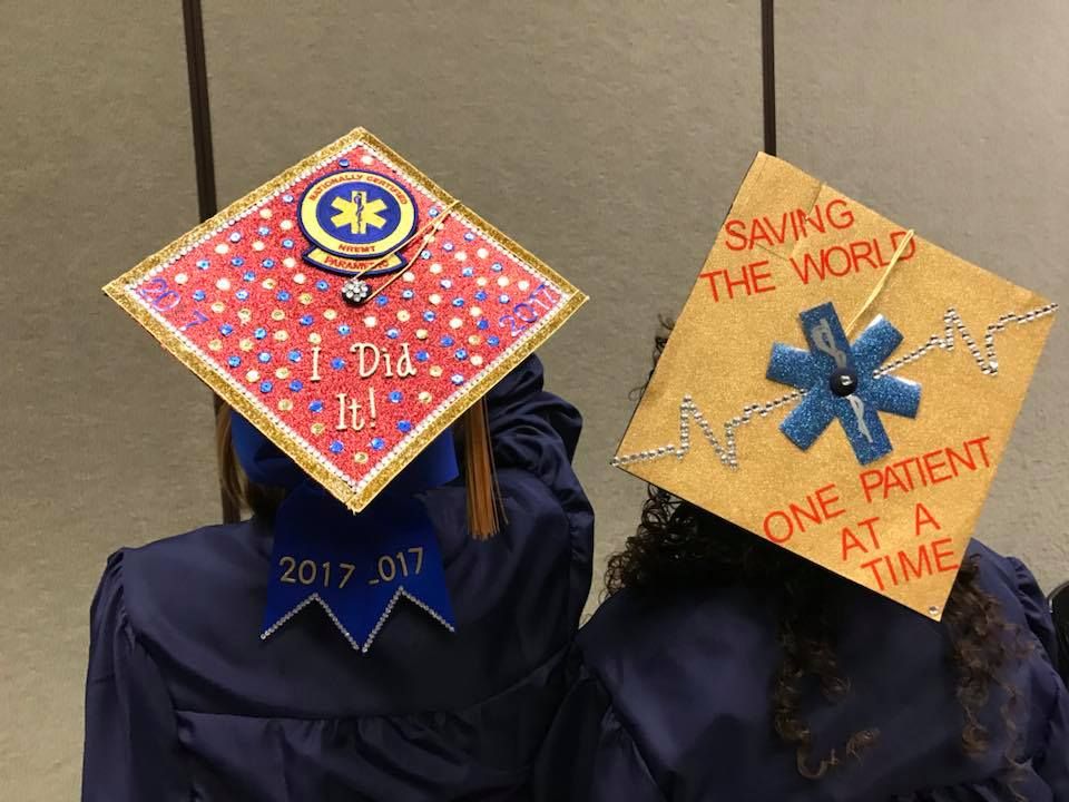 BecomeAMedicNow's tweet photo. Congratulations to the 2018 graduates of @southlacc! Here's to a bigger and brighter future! #becomeamedic #slccgrad18 https://t.co/Zjz4eeh9RE