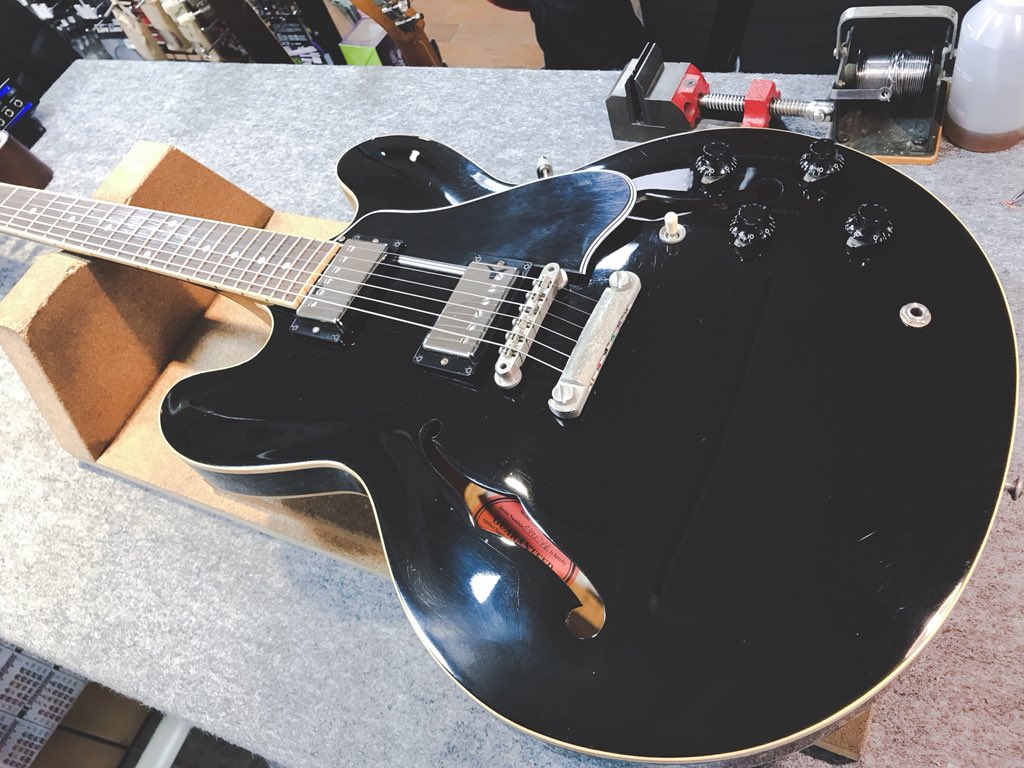 SOUNDSTEPrepair's tweet photo. gibson ES335 コンデンサ交換
#gibson
#ES335
#gibsonES335
#archtopguitar
#archedtopguitar
#guitar
#capacitor
#vitaminQ
#Russian
#RussianvitaminQ
#コンデンサ
#ギブソン
#コンデンサ交換
#セミアコ
#アーチトップ
#ビタミンQ
#ビタQ https://t.co/HqYfK6roQZ