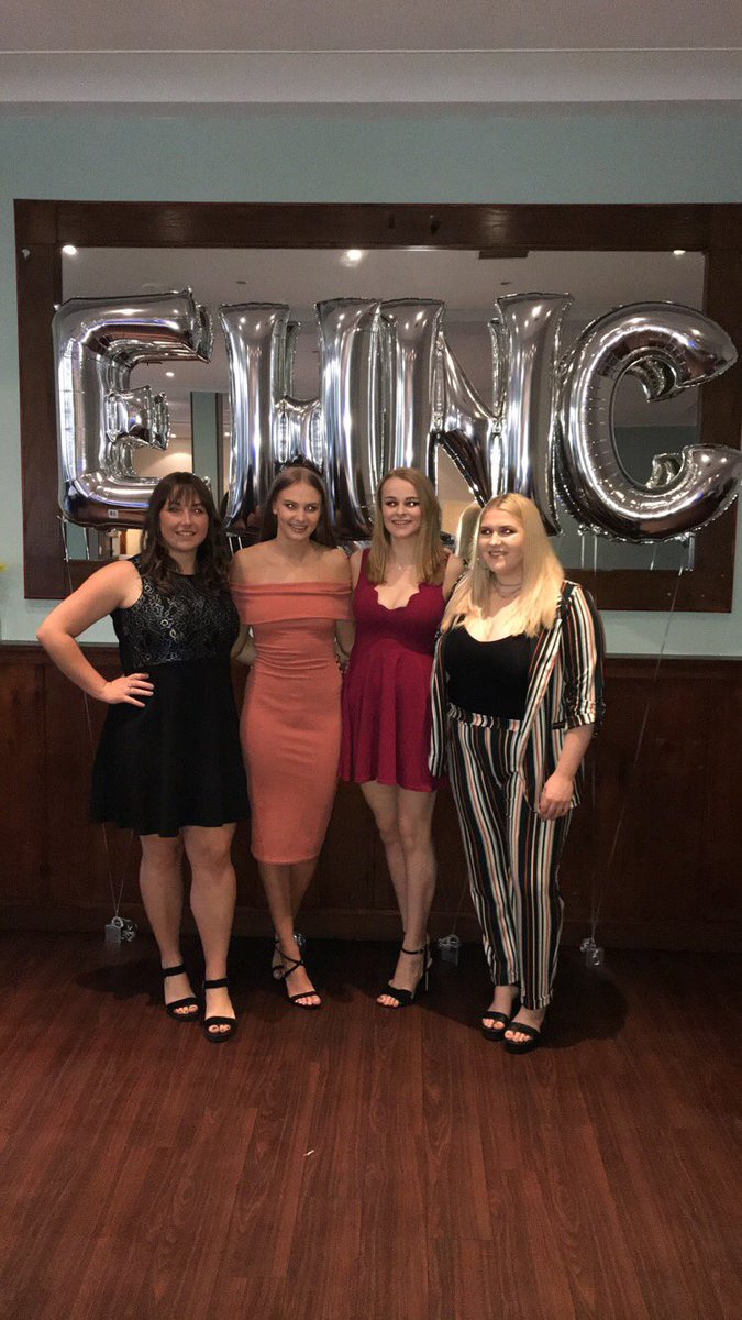 Committee are ready💃🏼🍾