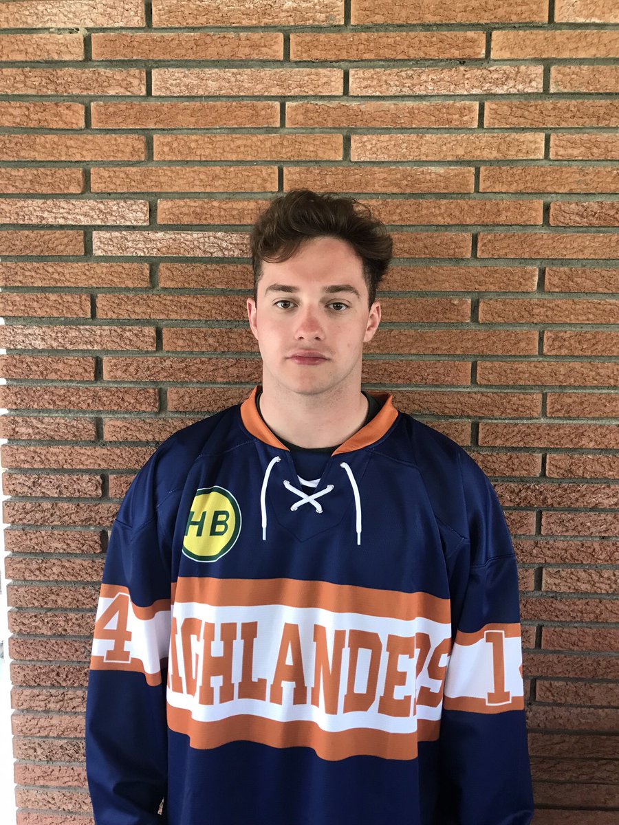 3v3Highlanders's tweet photo. Returning between the pipes, @tmaulucci30 is single and will be looking for love this weekend. A very rare opportunity for many women! https://t.co/btwnOX0k5j