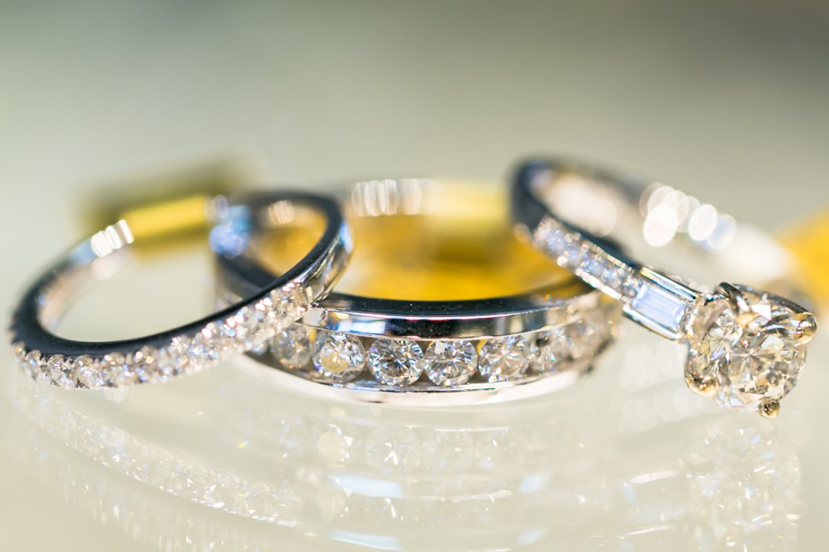 RitzJewelersSF's tweet photo. There's no title more impressive than "mom." Honor the women in your life with a gift from Ritz Jewelers. https://t.co/SlXFGd8VeA