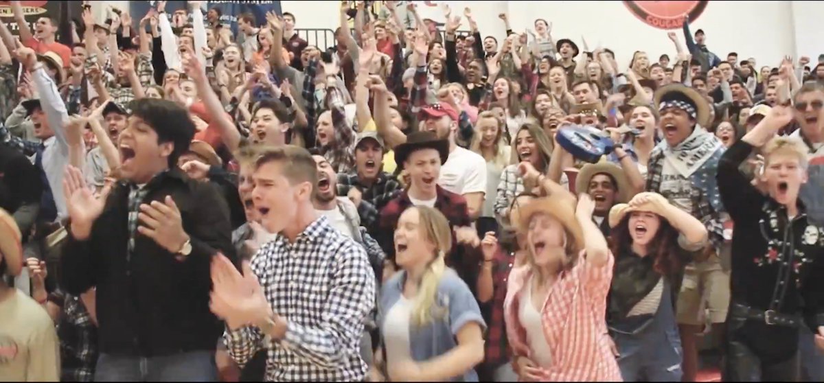 NWKUGR's tweet photo. We hope you enjoyed the final show of the year. Watch it again (and again) here: https://t.co/dKCsj3AZXa. Goodbye, NW. 😭 🐾❤️🎓#kugr #nowandevermore https://t.co/L8WlI6En0a