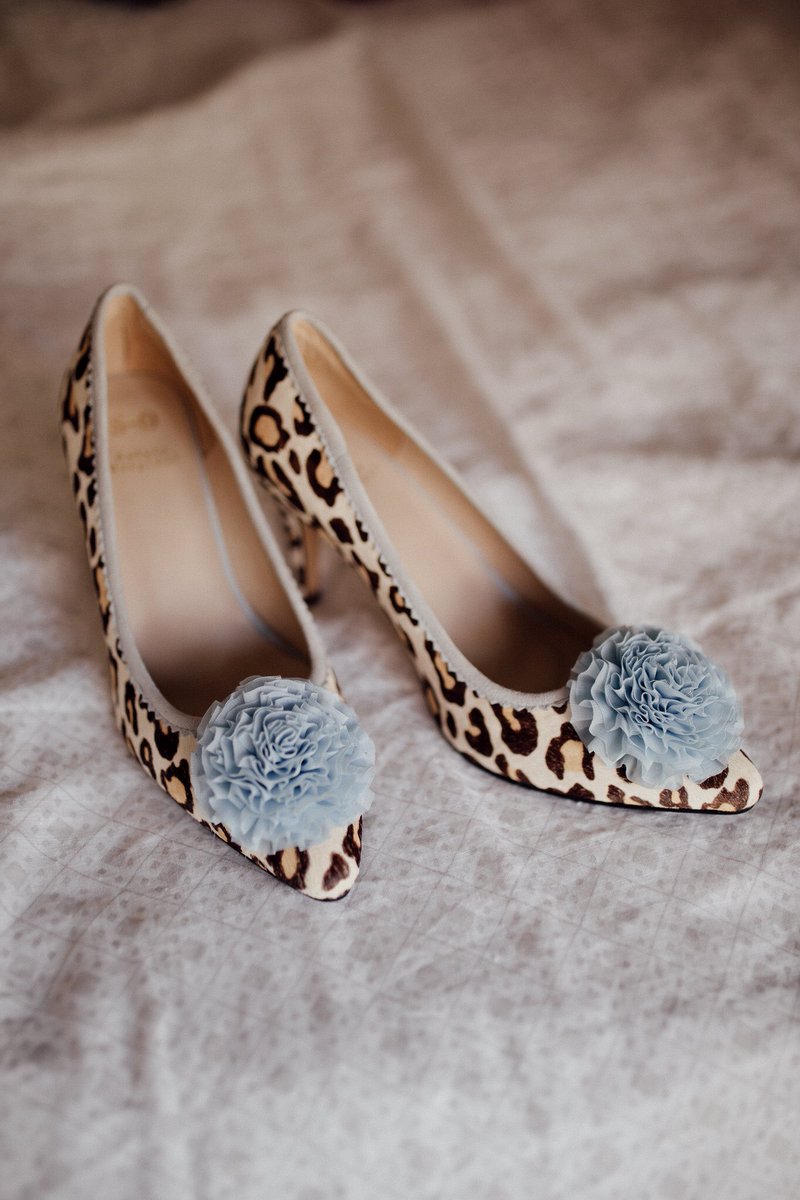 So we got hitched! These were the amazing <a href="/SolelyOriginal/">SOLELY ORIGINAL</a> shoes that they made for me! Love them &amp; they are super comfortable!! #kessonandhallgothitched