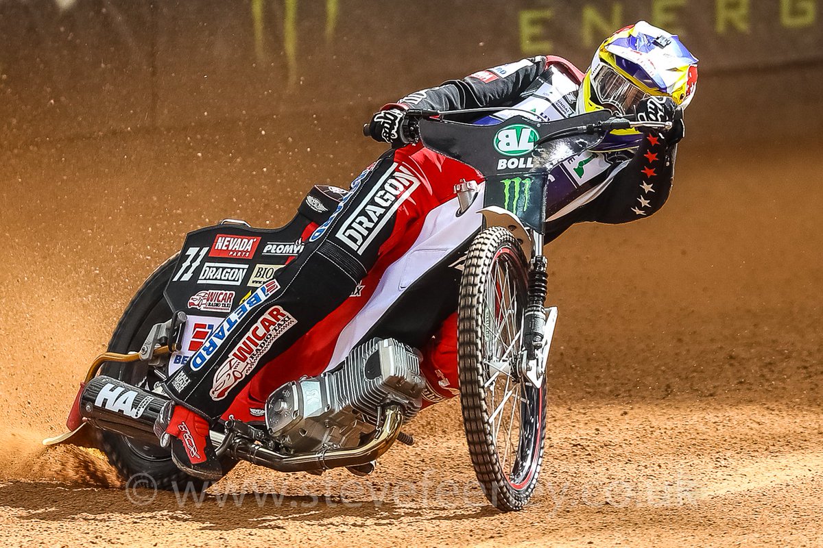 stevefeeney's tweet photo. Great Practice day at the #WarsawSGP here are some great shots see the rest here https://t.co/njLOvvaUaE https://t.co/vNZ17UsJSm