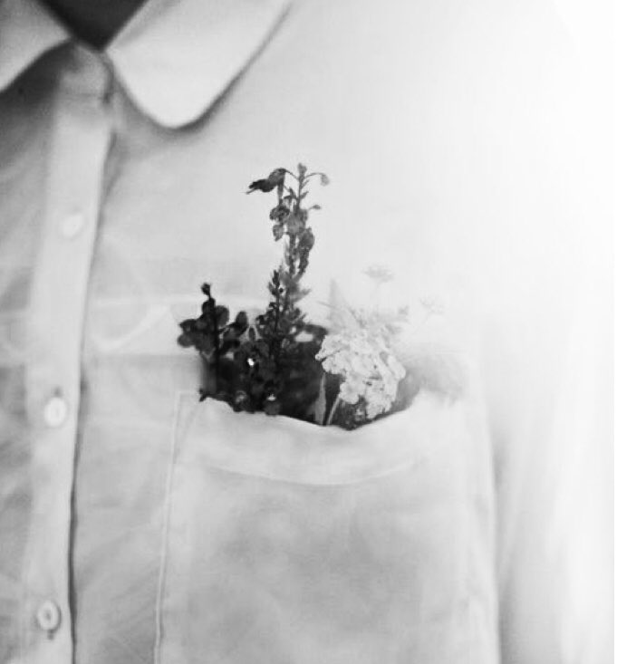 thedirtcreative's tweet photo. So next week we will be officially opening our doors to our first stand alone pop up shop! Be sure to pop by once we have confirmed our opening day! 
#smallbusiness #firstshop #bricksandmorter #floralinspiration #naturalbeauty #homewares #apothecary #aromatherapy #artisan #small https://t.co/bltSQC7j6Z