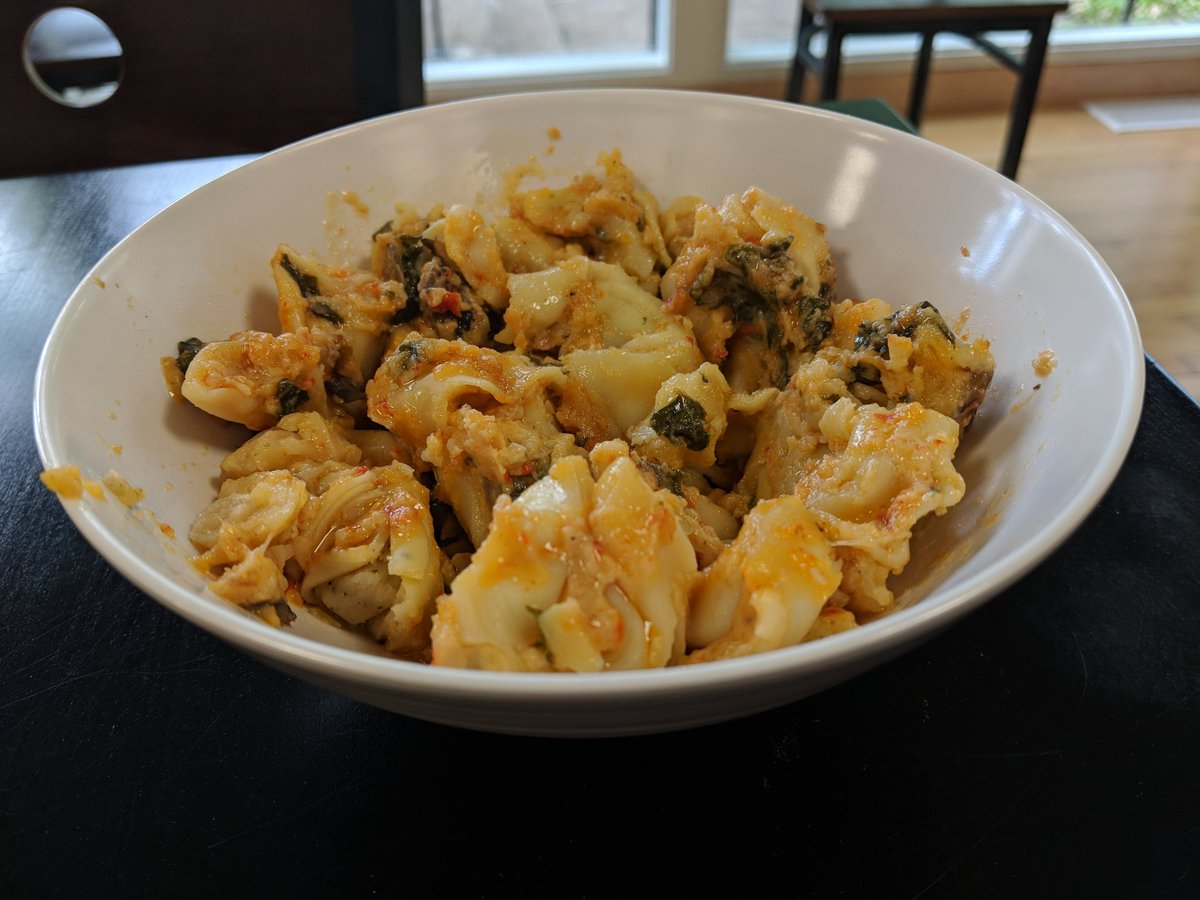 We have tacos, we have pasta, we have salad! It's too much food to eat by ourselves, so come and help us out! Bring a Tupperware and take some to go or sit and stay a while 😊