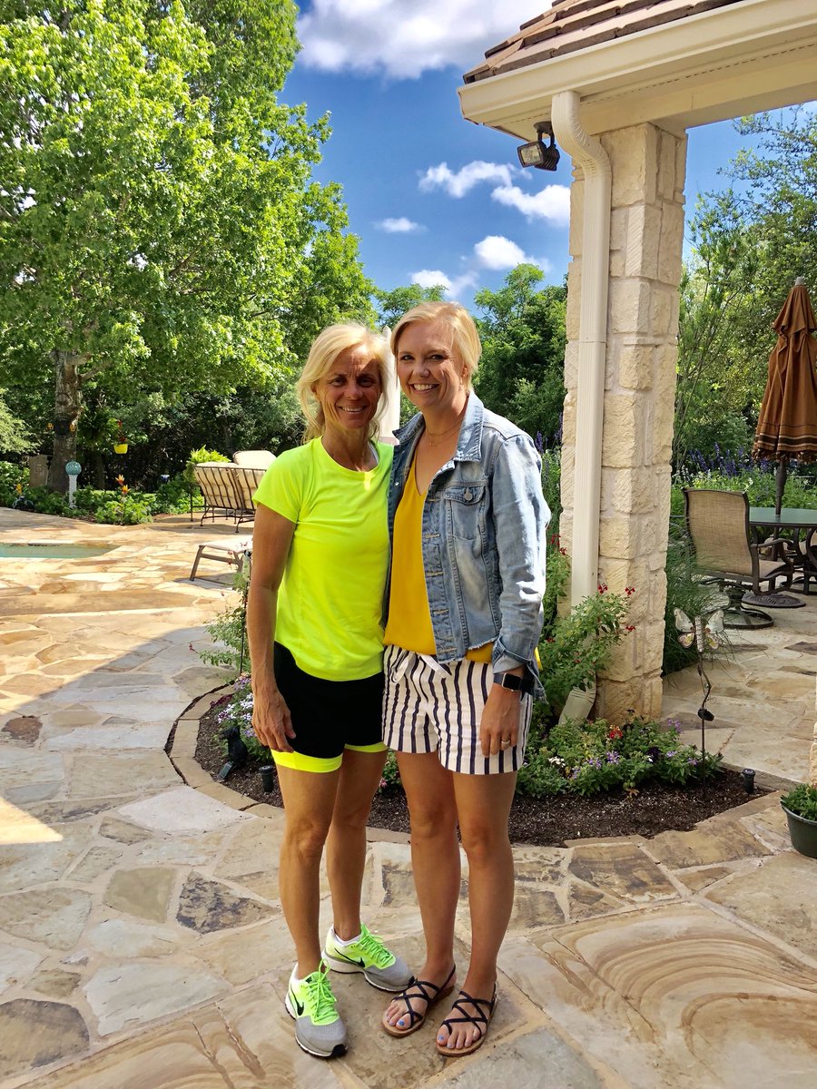 Had a special visitor stop by the house today! Jessika Stratton Caldwell  was a member of my first team here at Baylor! She's now married with 3 kids  and living in Colorado., image size:900x1200