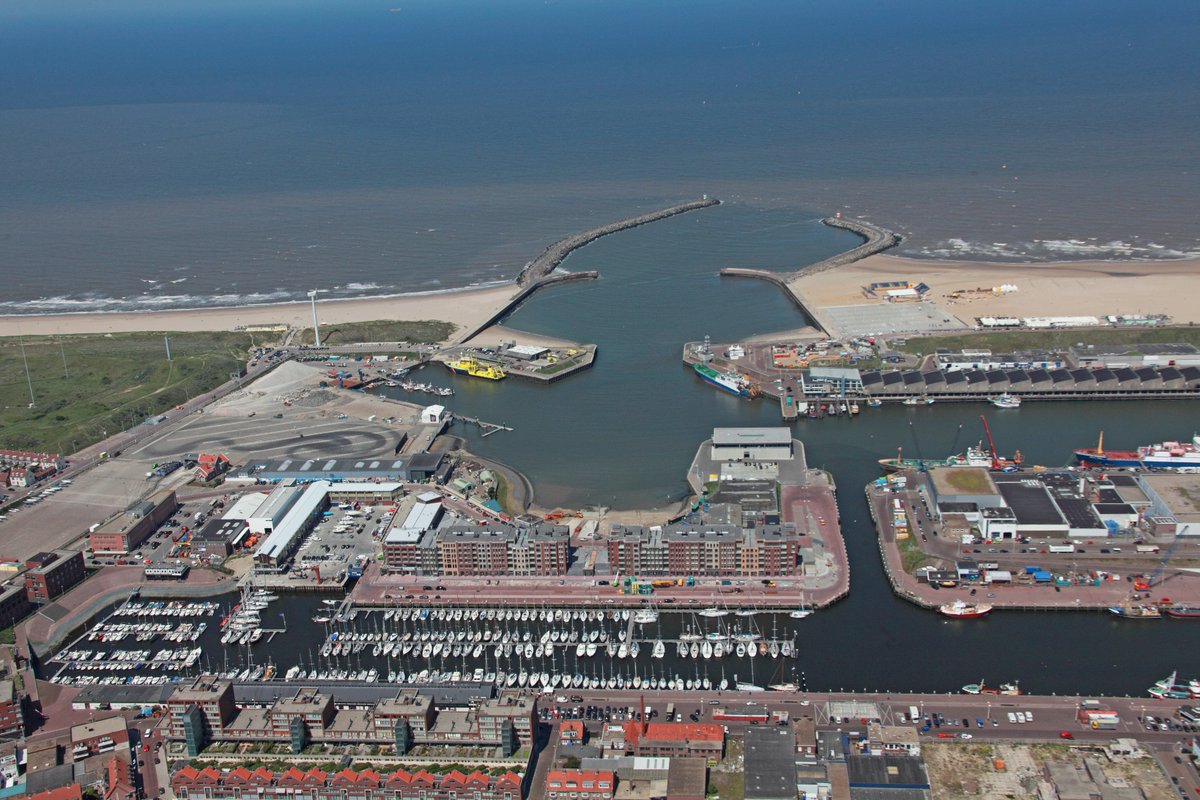 worldsailing's tweet photo. 📰  | 🌎⛵️ We are pleased to announce that The Hague 🇳🇱 has been selected to host the 2022 Sailing World Championships 

 Read more 👉  https://t.co/x2SXpgCcbo

#worldsailing #sailing #news https://t.co/GJufZzGYY2