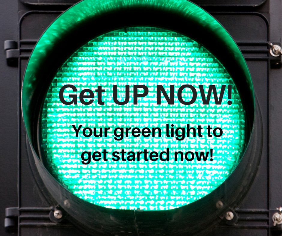 organizedcastle's tweet photo. Sometimes we all need to tell ourselves to "Get UP NOW". The hardest step in the first one and getting up is often the hardest one of all. Here's your reminder to do that one small thing that will get you started. GREEN LIGHT means GO!
#organize#cleaning#timemanagement#declutter https://t.co/cvUt90C8B4