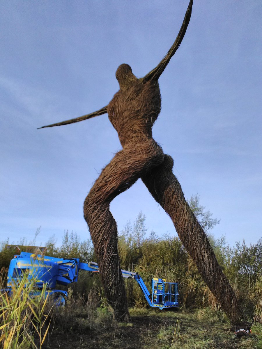 M5WillowMan's tweet photo. Happy #SomersetDay. Thrilled to be part of the celebration of all that is Somerset. To secure Willow Man's future in Somerset please make a pledge at https://t.co/N8sin7Nh0L now @M5WillowMan @lovesomersetonl @SomersetCool #willow #cheese #cider #WillowMan #savethem5willowman https://t.co/0clSCOBeGg