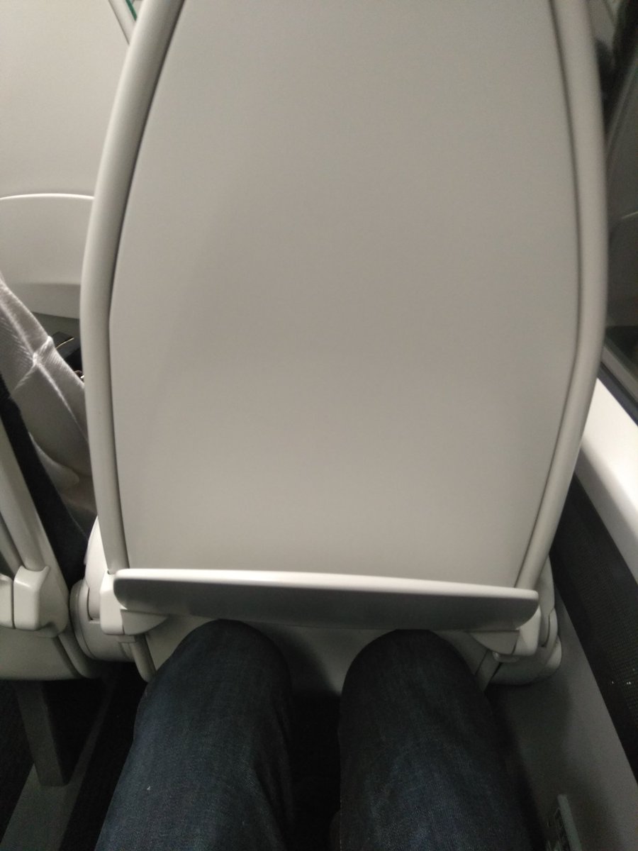 olegbelov's tweet image. @BombardierRail Who designed these seats on @GWRHelp Electrostar trains? Munchkins? The tray tables are so low they don&apos;t even go down. Is there any point to them? #useless #greatengineering