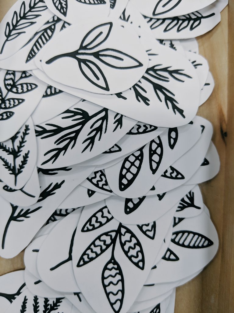 janelleholod's tweet photo. Free Cyanotype stickers while they last!
#yegevents #royalbison #yeg #yegdesign #exploreedmonton #keepitloca #shoplocalyeg #madeinyeg #handmade #notebook #journal https://t.co/DIb9Qckznf