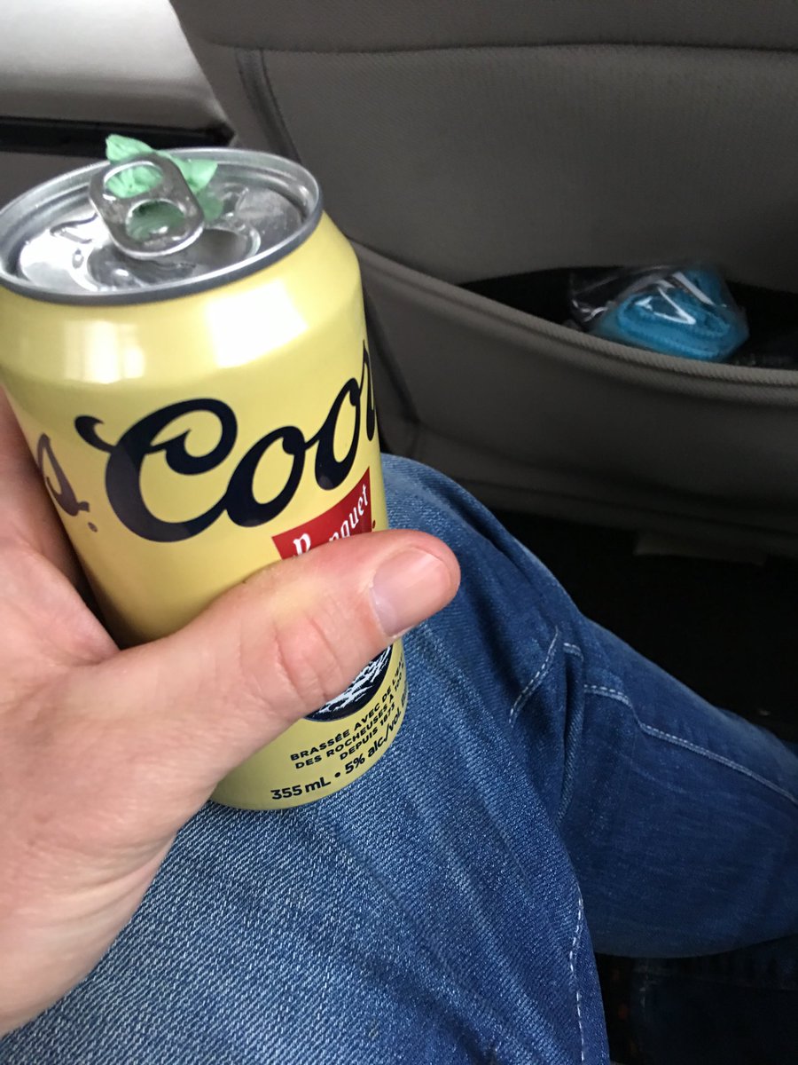 TicTaylor's tweet photo. Just landed in Toronto after a hard night of drinking, just got picked at airport and Hello, gonna enjoy ride to Muskoka. https://t.co/oGmBulPEBZ