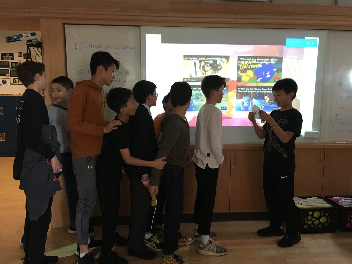 StGeorgesGrade6's tweet photo. #6GG & #6JD have taken over the teaching, by preparing lessons on reviewing literary devices in LA https://t.co/3zkMZkwUQA