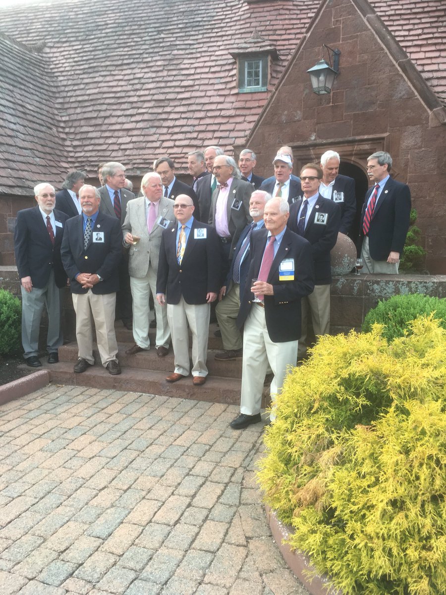 AOFHistory's tweet photo. 50 Years on, ‘68 looks good! #AOFReunion https://t.co/7XfwodFV0E