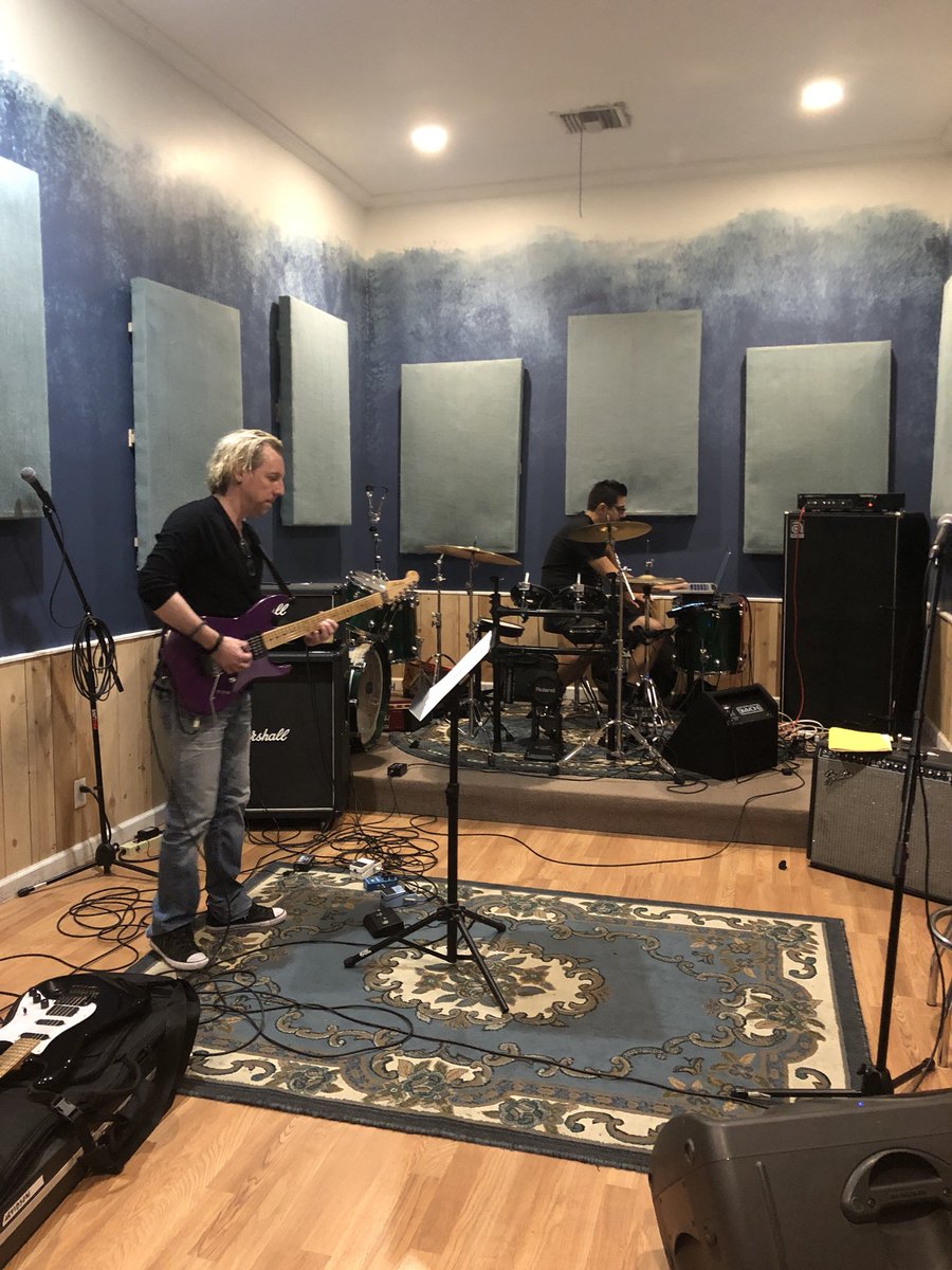 _michellearagon's tweet image. Siva Noir rehearsal went fantastically! A few more of these and watch out!